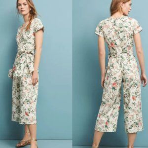Gal Meets Glam Floral Short Sleeve Romper (size US s)